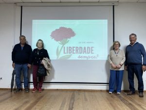 | Há conversa no Palco |
